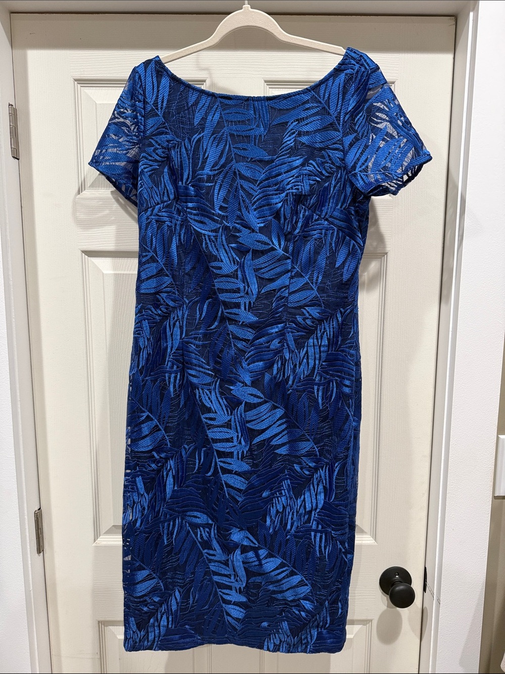 JS Collections Blue Leaf-Print Short Sleeve Midi Dress